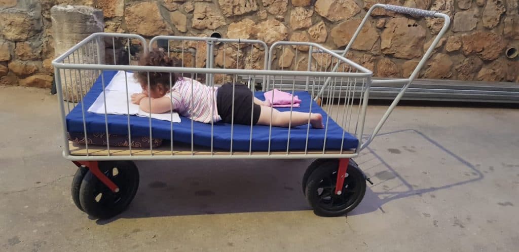 עגלול מותאם לילדים עם צרכים מיוחדים עגלול מיוחד